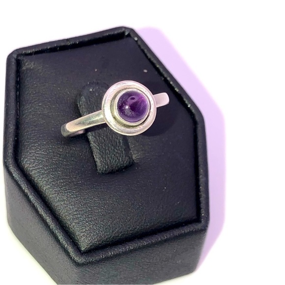 Vtg Sterling & Amethyst Stone Cabochon Ring Sz 7.75 - Picture 4 of 9